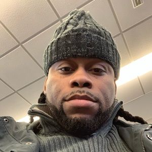 Meet your Posher, Sebastian